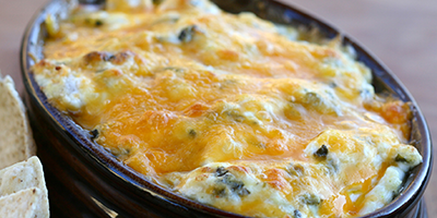 HOT ARTICHOKE & SPINACH DIP