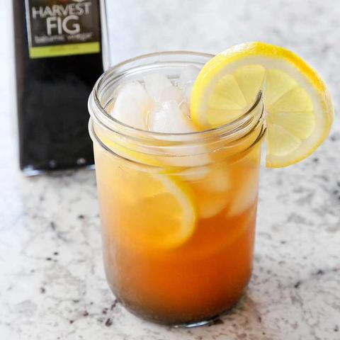 SPARKLING FIG BALSAMIC LEMONADE