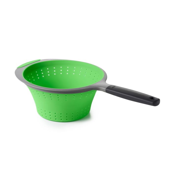 OXO 2 Quart Collapsible Strainer
