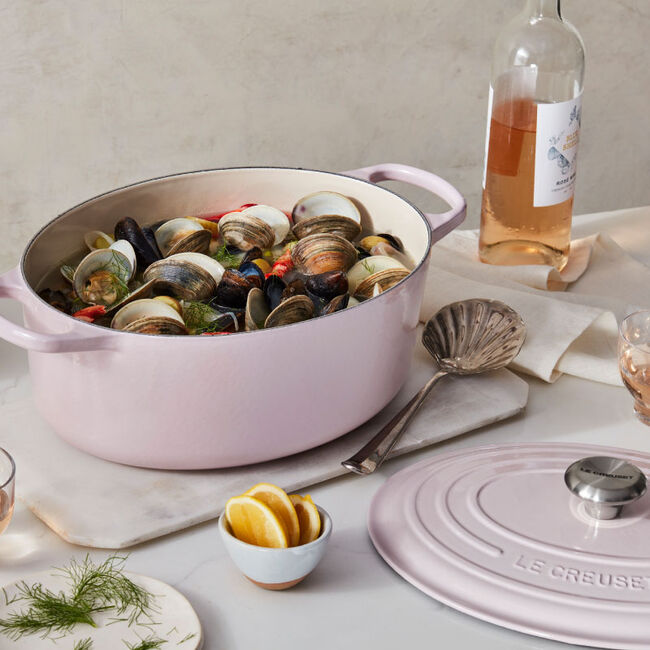 Le Creuset 6.75 Qt Oval Dutch Oven