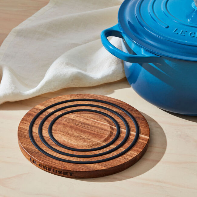 Le Creuset Magentic Wooden Trivet