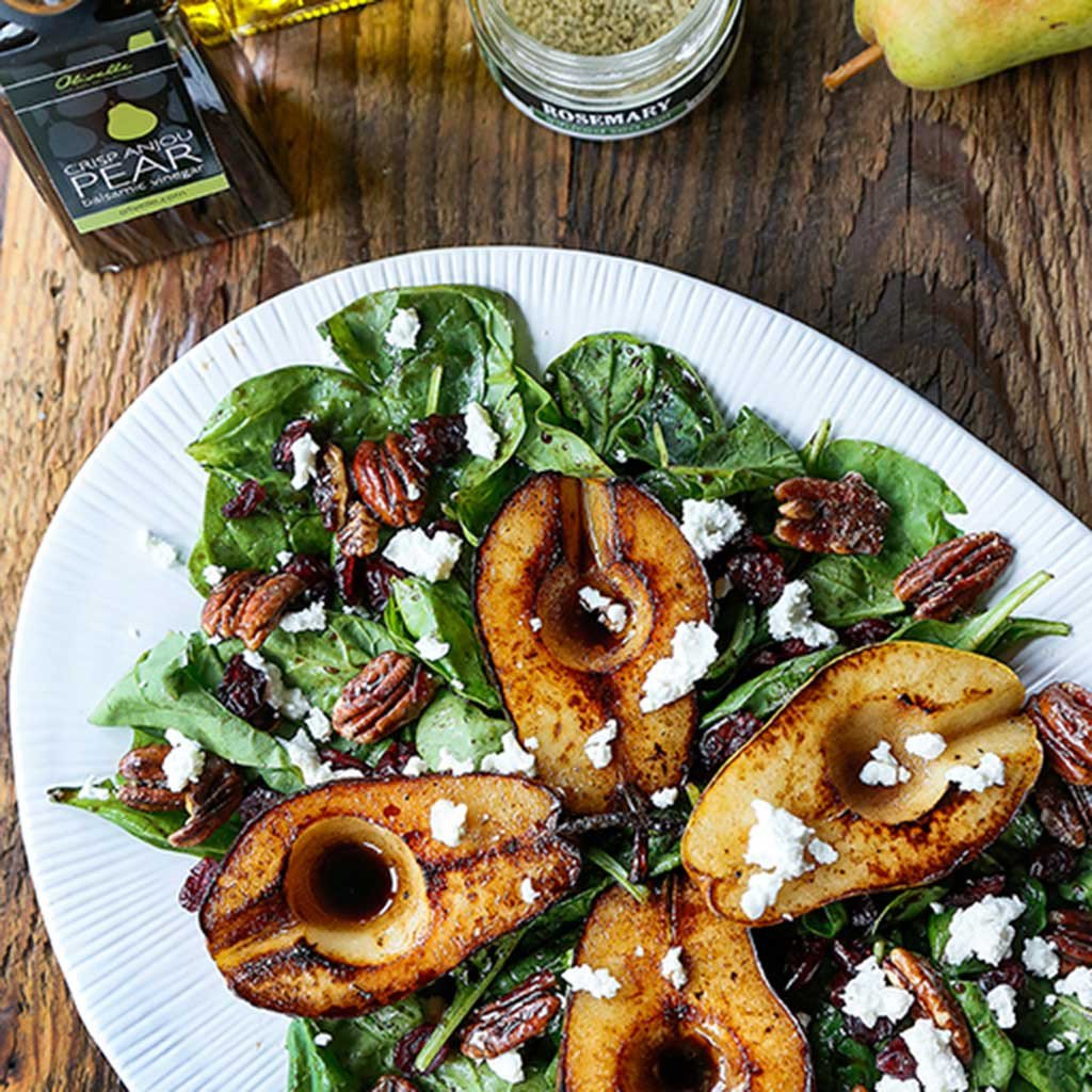 CARAMELIZED PEAR AND PECAN SALAD