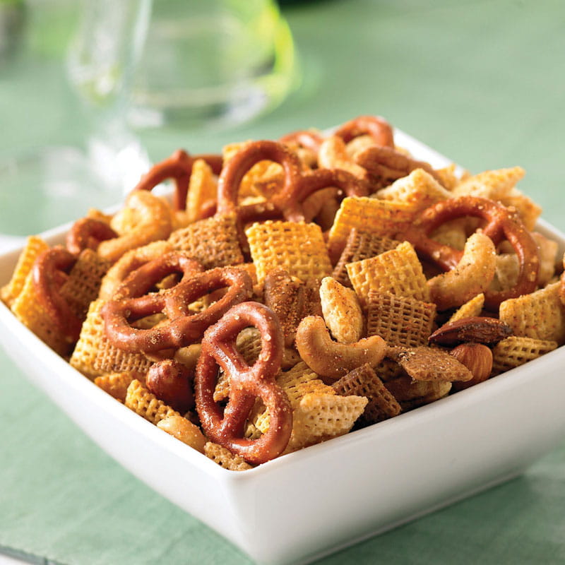 SAUCEY SNACK MIX