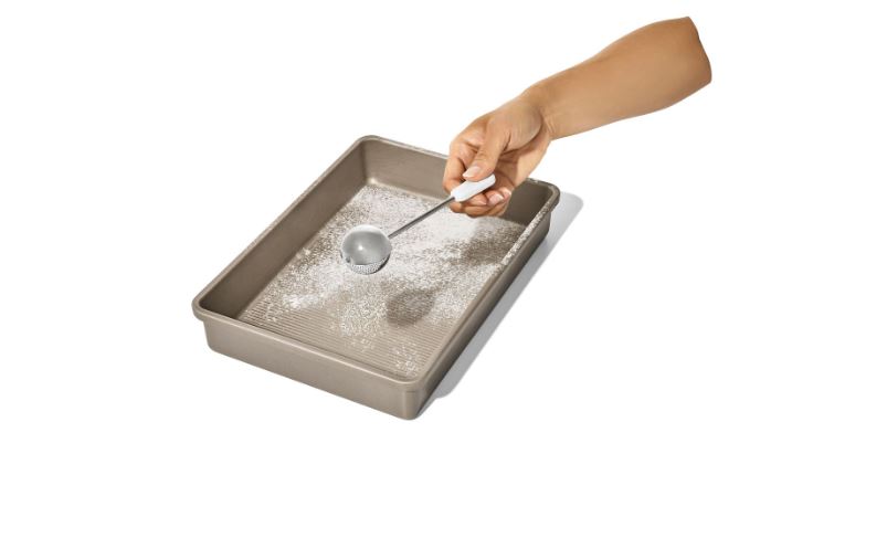 Oxo Baker's Dusting Wand