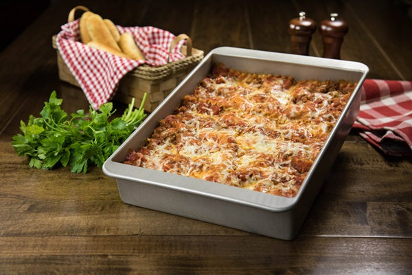Usa Lasagna Pan With Lid