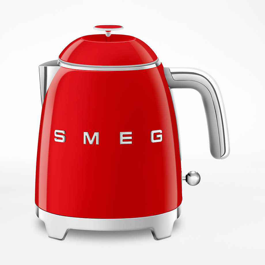 https://cooksonmain.com/cdn/shop/products/smeg-red-mini-electric-kettle.jpg?v=1649694152&width=920